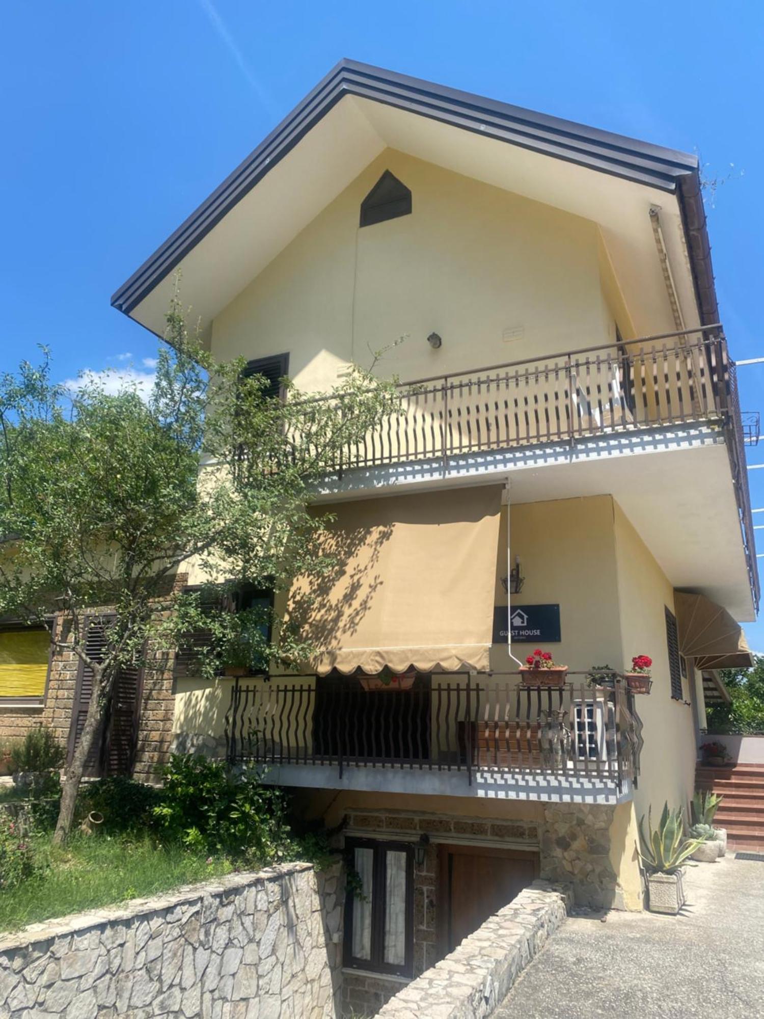 Guesthouseantonia Авелино Екстериор снимка